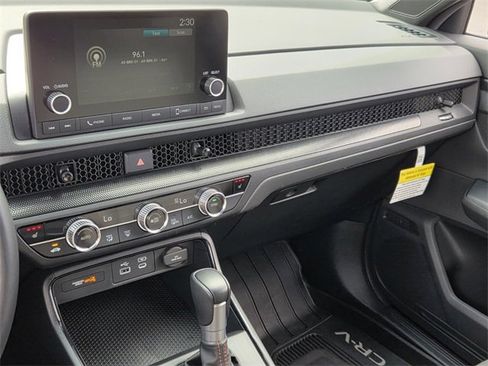 Used 2025 Honda CR-V Sport image 27