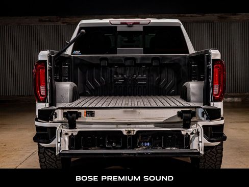 Used 2021 GMC Sierra 1500 Denali w/ Denali Ultimate Package image 9