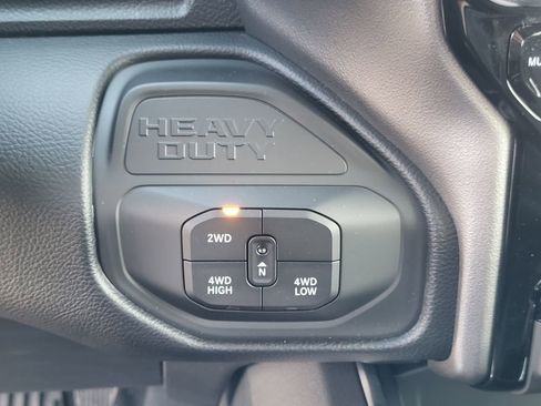 New 2026 RAM 2500 Laramie w/ Night Edition AWD/4WD image 24