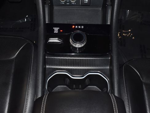 Used 2024 Jeep Grand Cherokee L Limited w/ Luxury Tech Group II AWD/4WD image 25