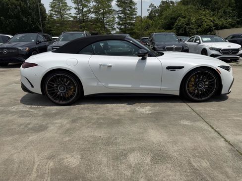 Certified 2022 Mercedes-Benz SL 63 AMG 4MATIC image 23