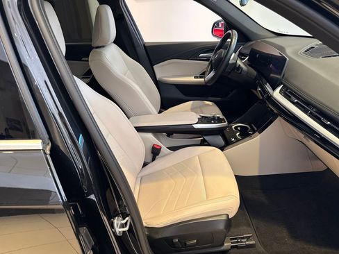 Used 2025 BMW X1 xDrive28i image 10