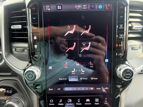New 2026 RAM 1500 Big Horn AWD/4WD image 29
