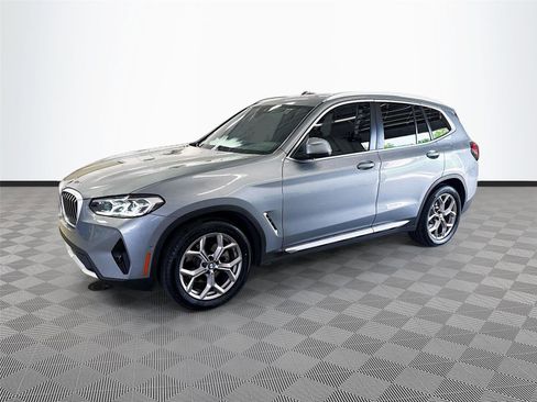 Used 2024 BMW X3 sDrive30i w/ Convenience Package w/ZPA RWD image 3