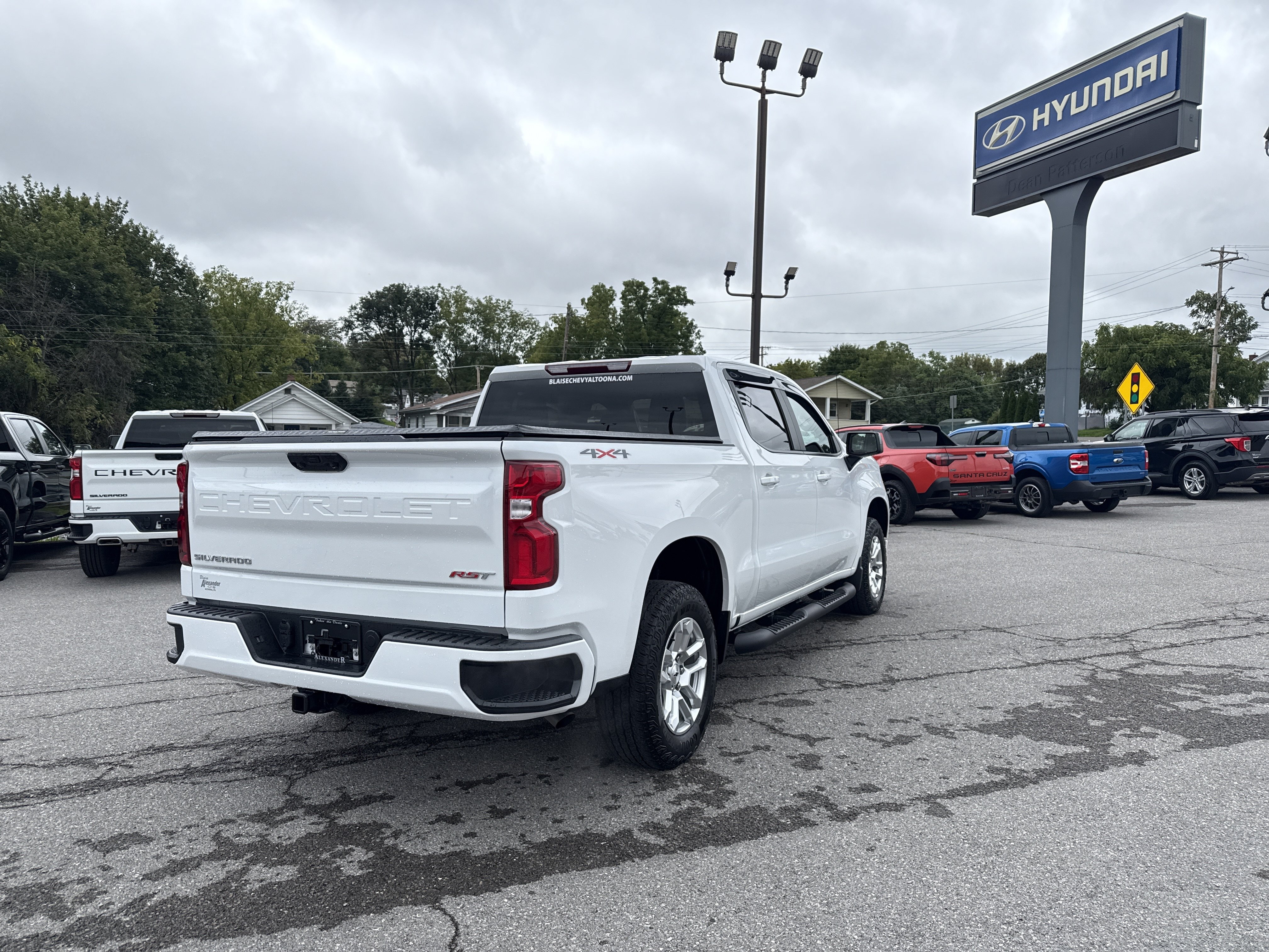 Used 2026 Chevrolet Silverado 1500 RST AWD/4WD image 3