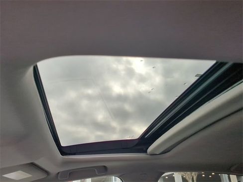 Used 2024 Honda Civic EX-L image 19