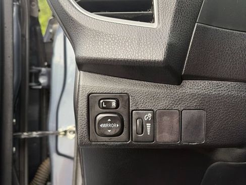 Used 2016 Toyota Corolla S FWD image 18