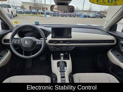 Certified 2023 Honda HR-V LX image 14
