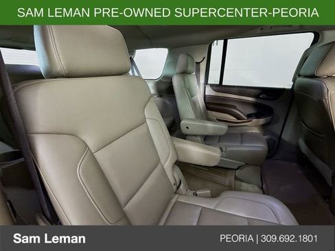 Used 2018 Chevrolet Suburban LT image 30