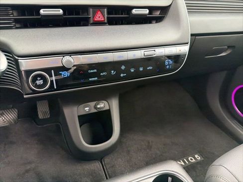 Certified 2024 Hyundai Ioniq 5 Limited image 18