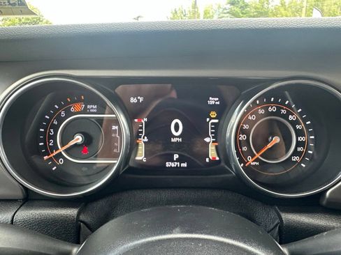Used 2020 Jeep Wrangler Unlimited Sport S AWD/4WD image 25