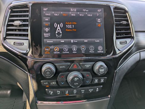 Used 2021 Jeep Grand Cherokee 80th Anniversary w/ Quick Order Package 28K 80th image 25