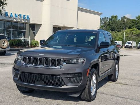 New 2026 Jeep Grand Cherokee Laredo RWD image 7
