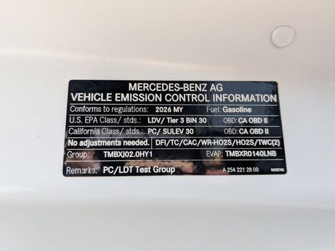 Used 2026 Mercedes-Benz GLC 300 image 24