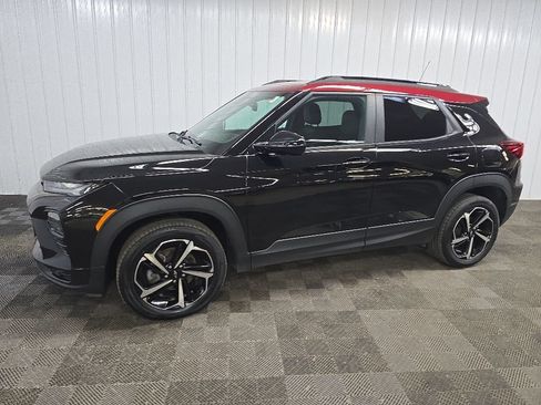 Used 2022 Chevrolet TrailBlazer RS w/ Technology Package AWD/4WD image 6