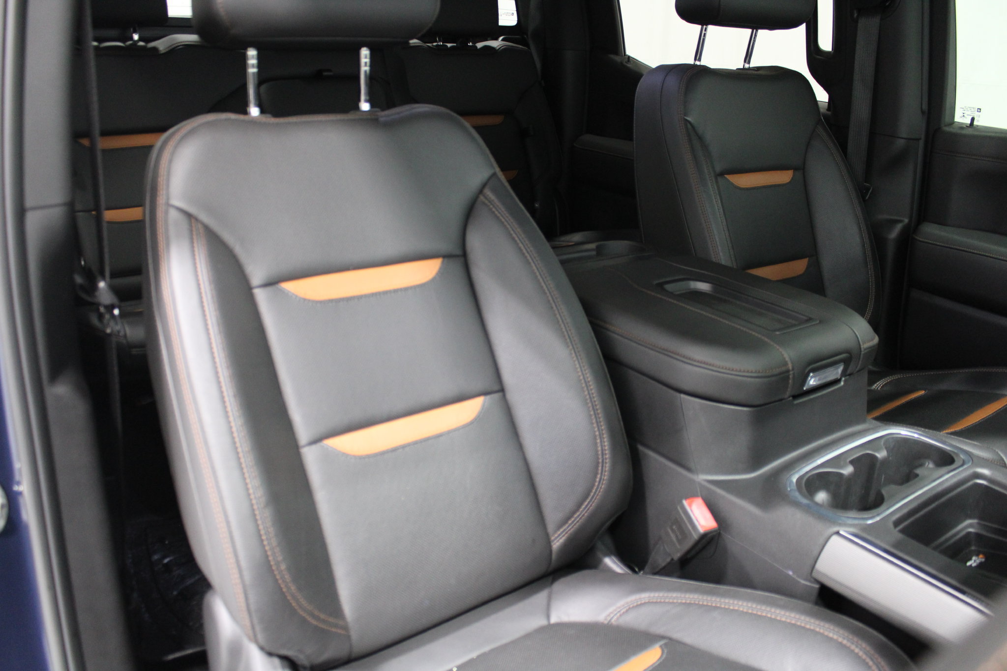 Used 2019 GMC Sierra 1500 AT4 w/ AT4 Premium Package AWD/4WD image 25