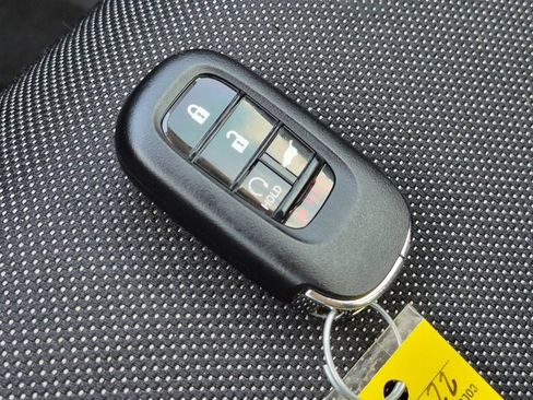 Used 2025 Honda CR-V EX image 39