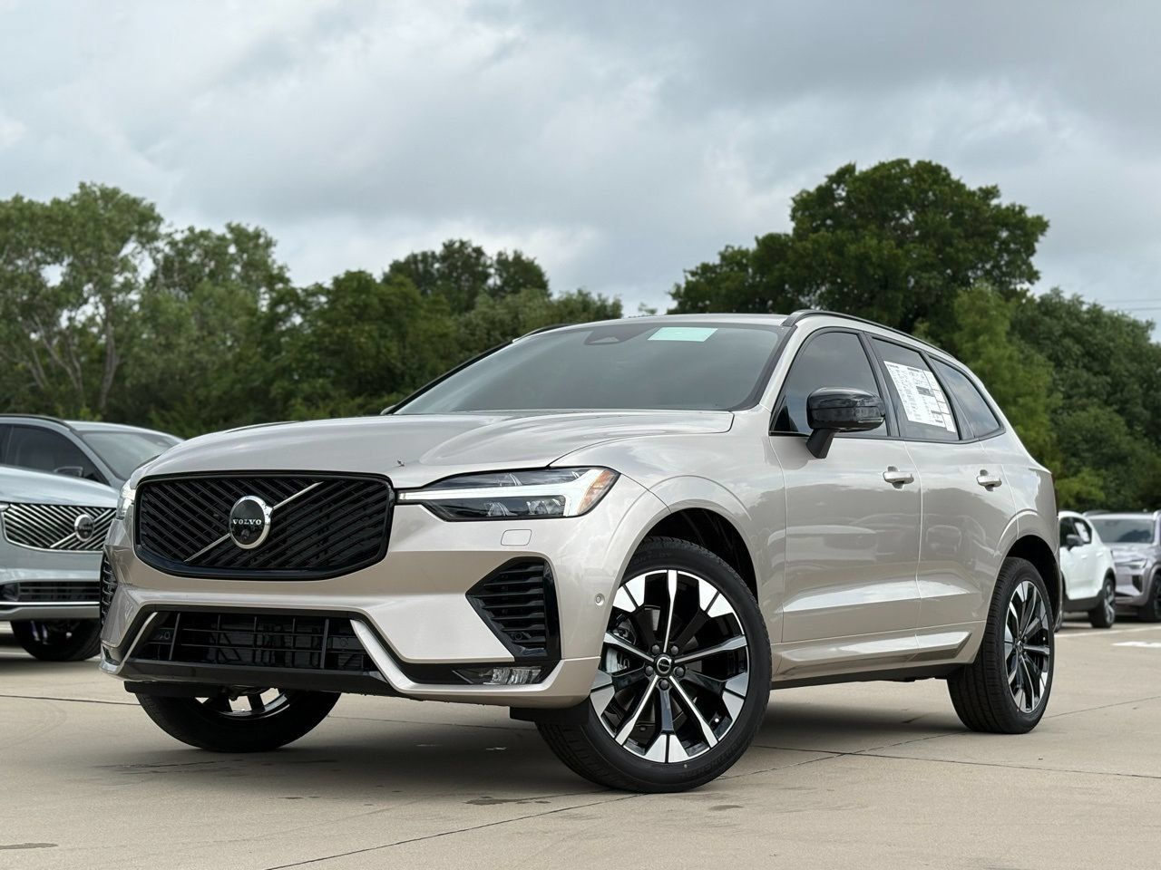 New 2026 Volvo XC60 B5 Plus w/ Protection Package Premier AWD/4WD image 1