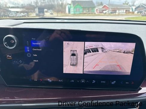 New 2026 Chevrolet Traverse Z71 image 20