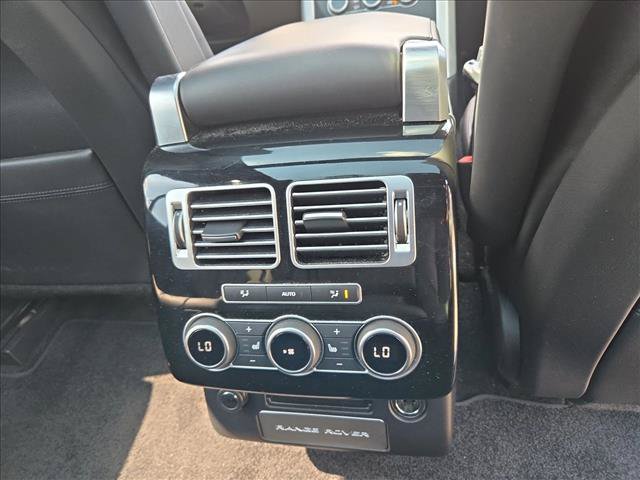 Used 2017 Land Rover Range Rover Supercharged AWD/4WD image 14
