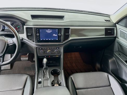 Used 2018 Volkswagen Atlas SE FWD image 20