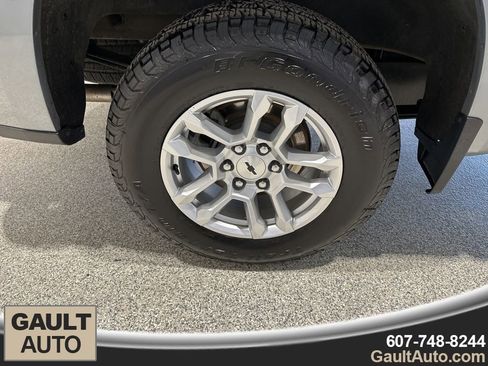 Used 2024 Chevrolet Silverado 1500 RST image 19