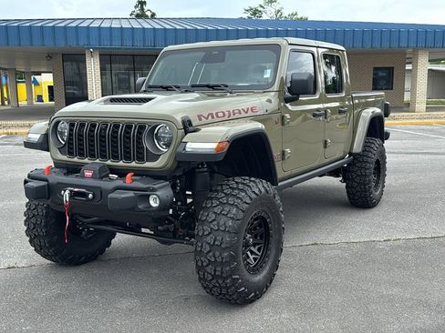 New 2026 Jeep Gladiator Mojave AWD/4WD image 2