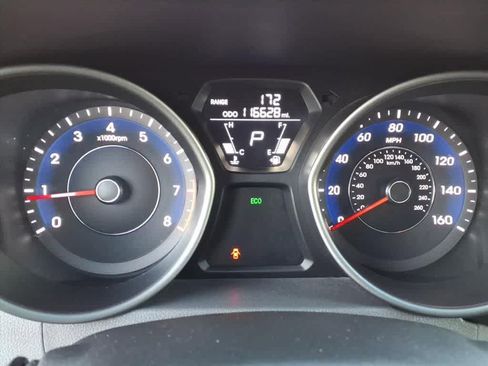 Used 2013 Hyundai Elantra GLS w/ Preferred Pkg image 20