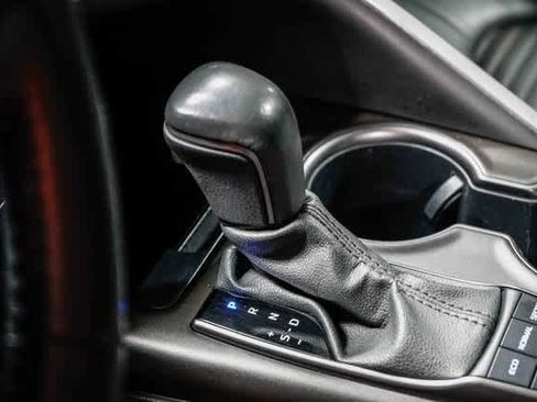 Certified 2023 Toyota Camry SE image 19