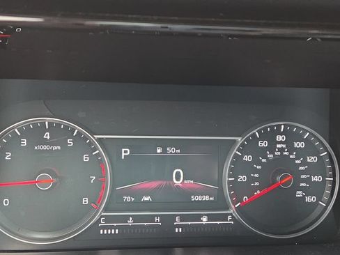 Used 2023 Kia Sorento S w/ Panoramic Sunroof Package AWD/4WD image 6