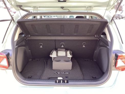 New 2026 Hyundai Venue SEL image 13