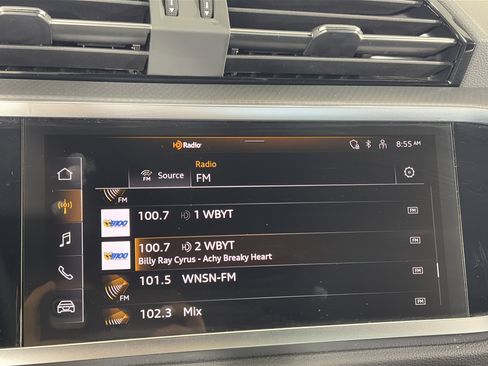 Certified 2025 Audi Q3 2.0T Premium image 21