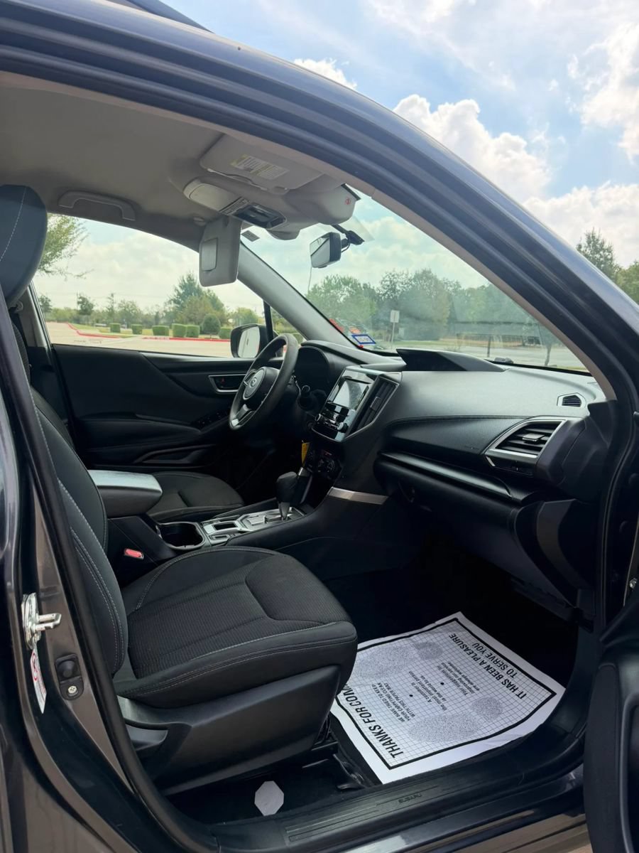 Used 2019 Subaru Forester w/ Popular Package #1 AWD/4WD image 9