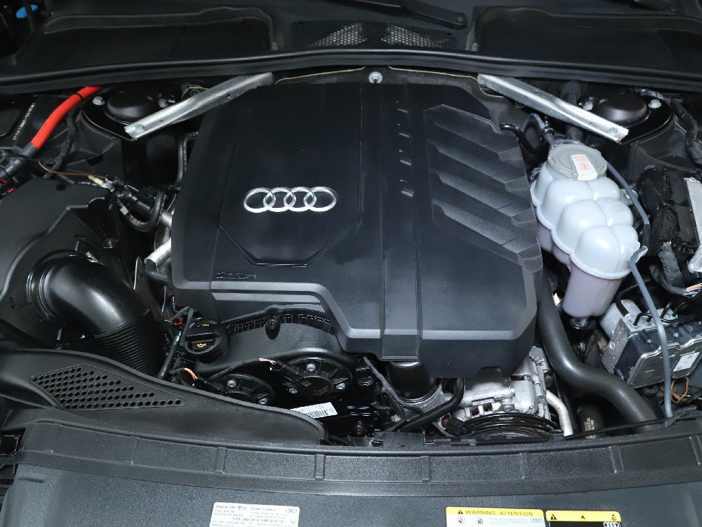 Used 2022 Audi A4 2.0T Premium Plus AWD/4WD image 34