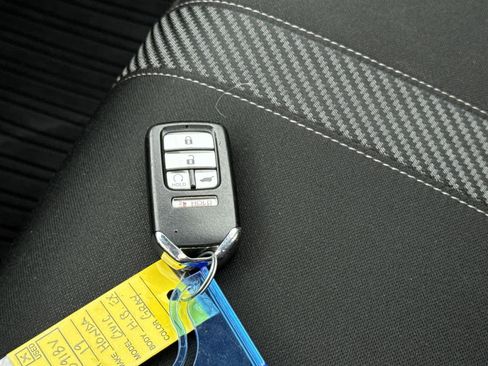 Used 2019 Honda Civic EX image 32
