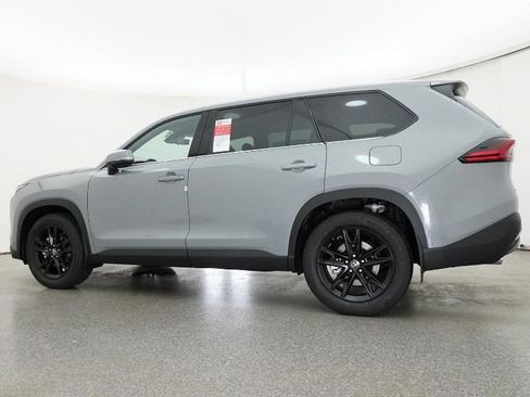 New 2026 Toyota Grand Highlander AWD Hybrid image 18