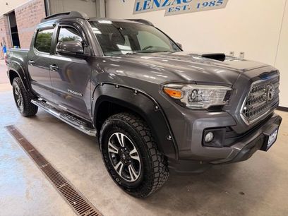 Used 2017 Toyota Tacoma TRD Sport w/ Tow Package