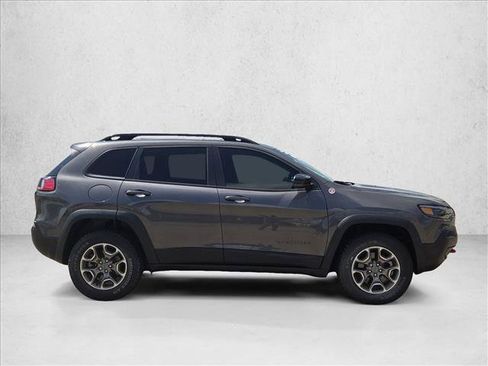 Used 2022 Jeep Cherokee Trailhawk w/ Sun, Sound & Nav Group AWD/4WD image 4