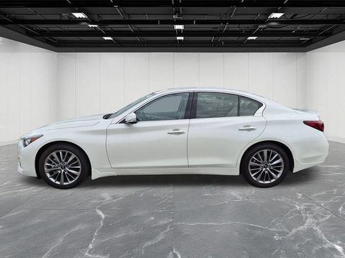Certified 2022 INFINITI Q50 Luxe w/ Cargo Package AWD/4WD image 2