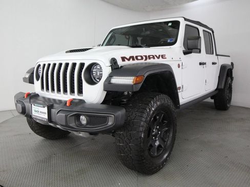 Used 2021 Jeep Gladiator Mojave w/ LED Lighting Group AWD/4WD image 3
