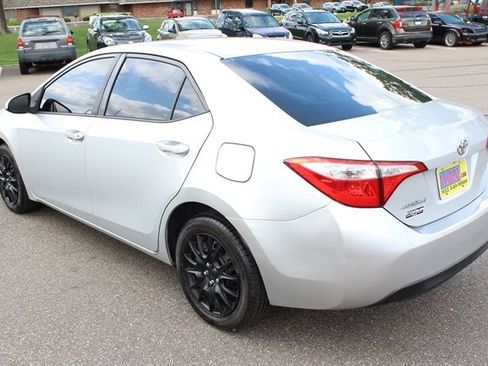 Used 2014 Toyota Corolla LE FWD image 27