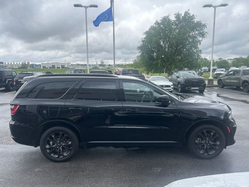 Used 2024 Dodge Durango R/T w/ Blacktop Package AWD/4WD image 2
