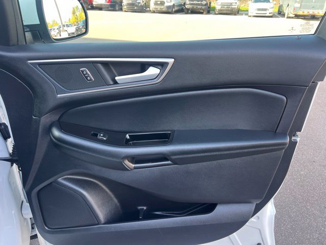 Used 2020 Ford Edge SEL w/ Convenience Package AWD/4WD image 10