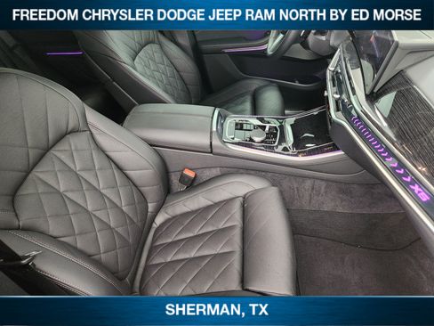 Used 2026 BMW X5 xDrive40i w/ M Sport Package AWD/4WD image 9