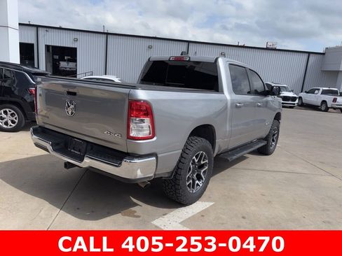 Used 2022 RAM 1500 Big Horn AWD/4WD image 3