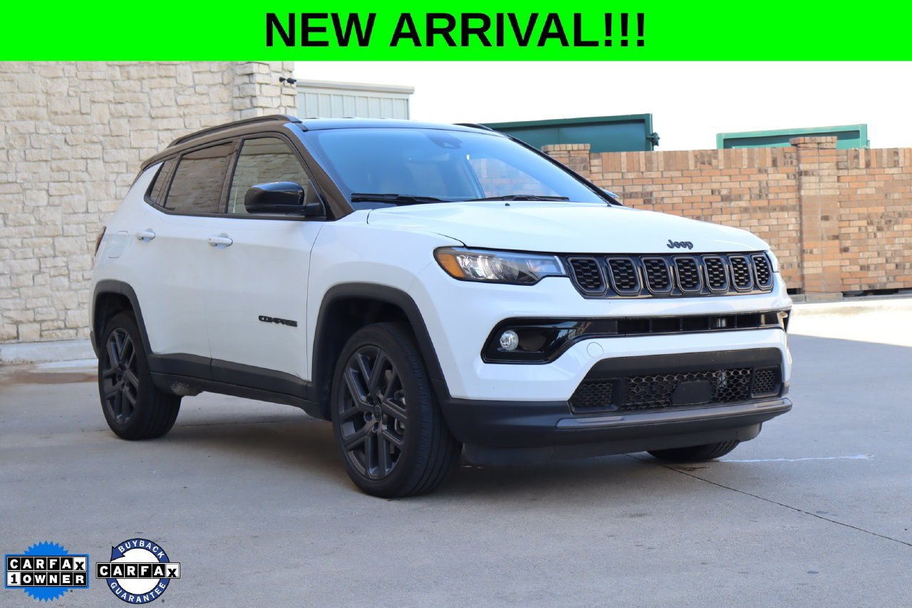 Used 2026 Jeep Compass Limited AWD/4WD image 1
