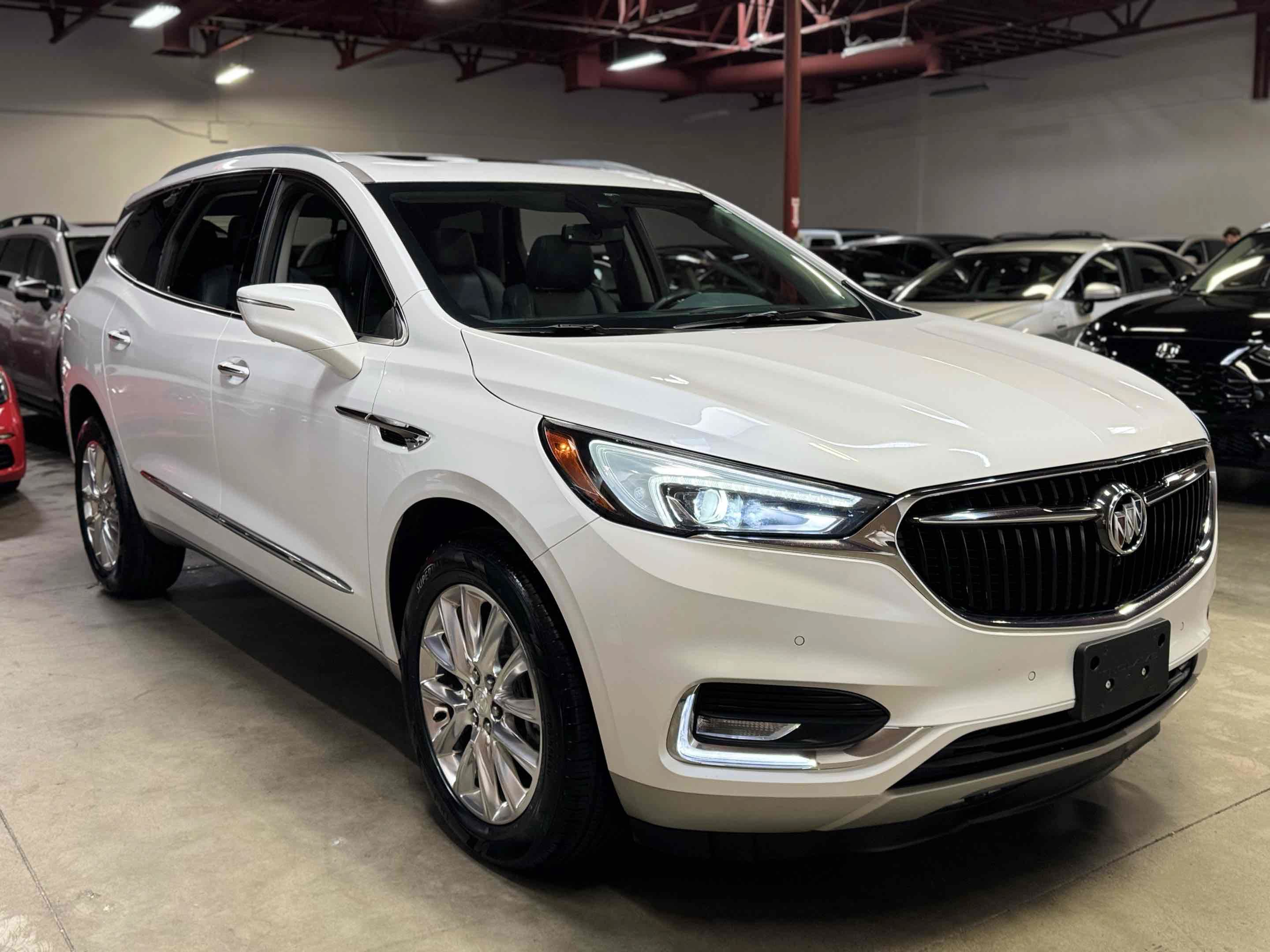 Used 2018 Buick Enclave Premium w/ Experience Buick Package AWD/4WD image 49