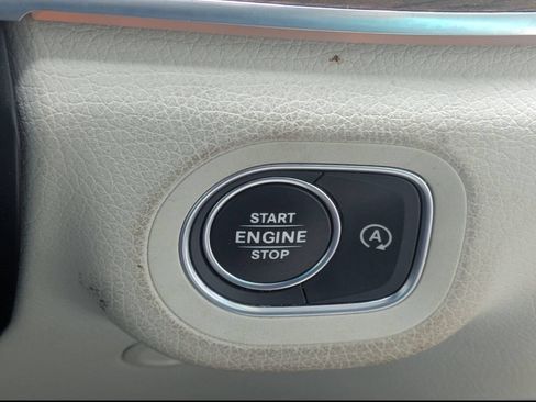 Used 2022 Mercedes-Benz GLE 350 w/ Premium Package image 25