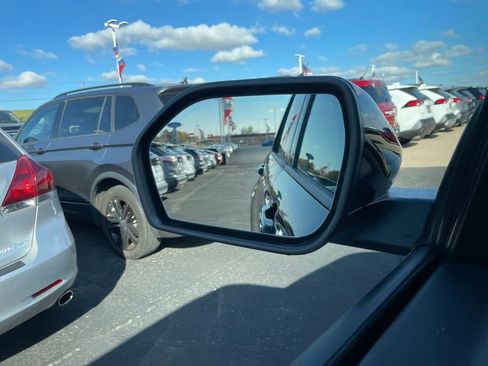 New 2026 Ford Explorer ST-Line w/ ST-Line Street Pack image 44