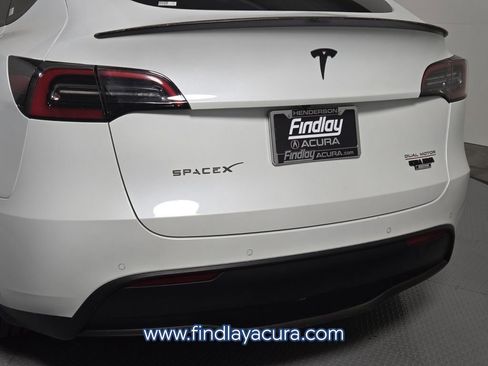 Used 2022 Tesla Model Y Performance AWD/4WD image 6